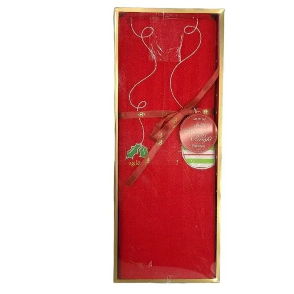 Lenox Placemats Merry‎ And Bright Christmas Ornament Red Set of 4 New in Box
